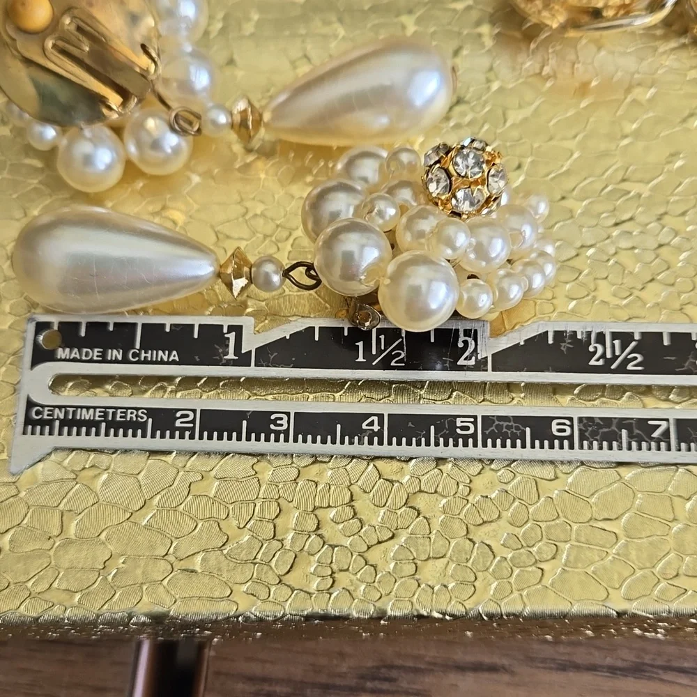 Pearls pearls and pearls earrings - Picture 10 of 10